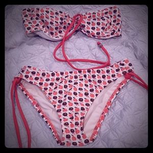 Baithing suit